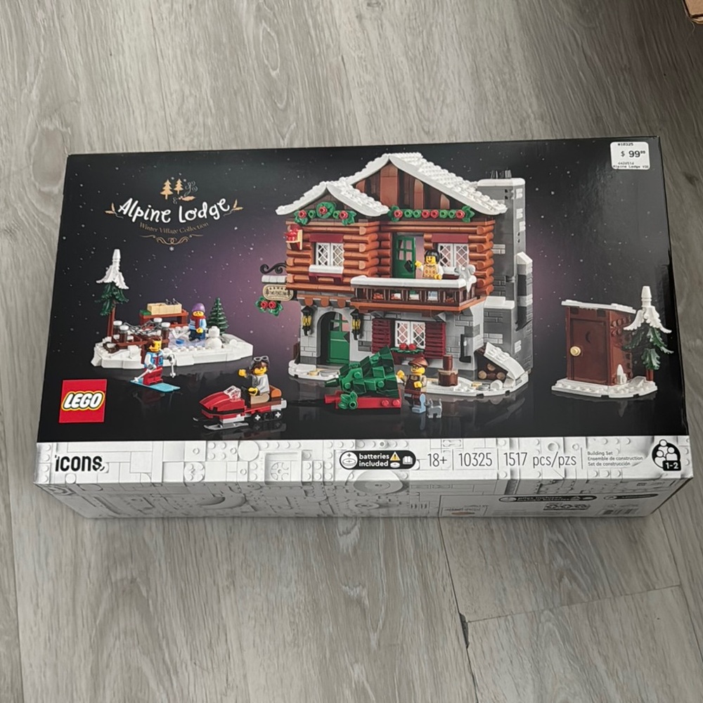 LEGO Alpine Lodge Holiday Set - Multicolor